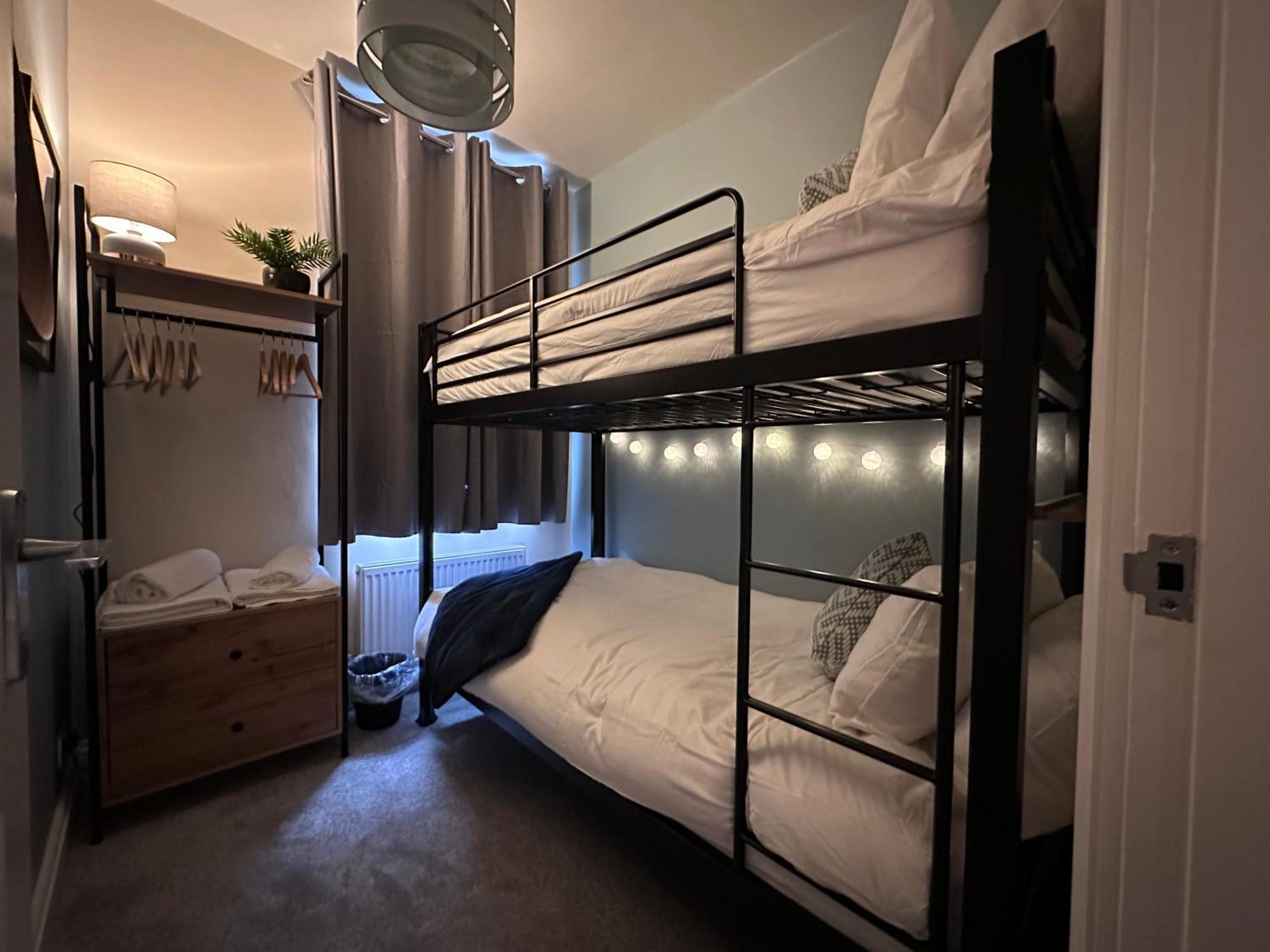 Prince St Cottage - Haworth - Sleeps 4 المظهر الخارجي الصورة